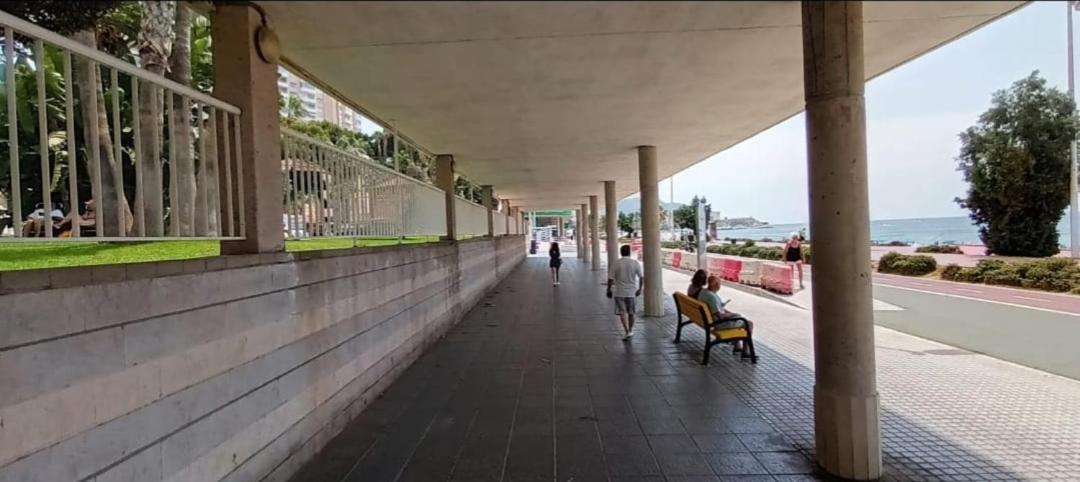 Apartamento Acapulco Luxe Piso 3 En 1A Linea Playa Poniente Benidorm Top Vistas Al Mar Espectaculares Y De Luxe Con Acceso A Piscina Y Garaje Privado Luaran gambar