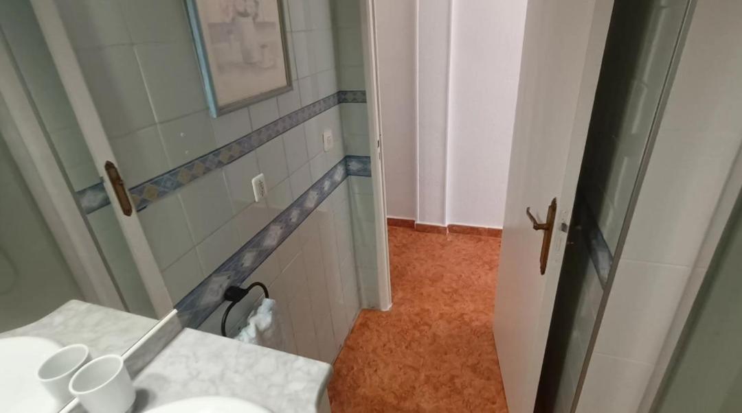 Apartamento Acapulco Luxe Piso 3 En 1A Linea Playa Poniente Benidorm Top Vistas Al Mar Espectaculares Y De Luxe Con Acceso A Piscina Y Garaje Privado Luaran gambar