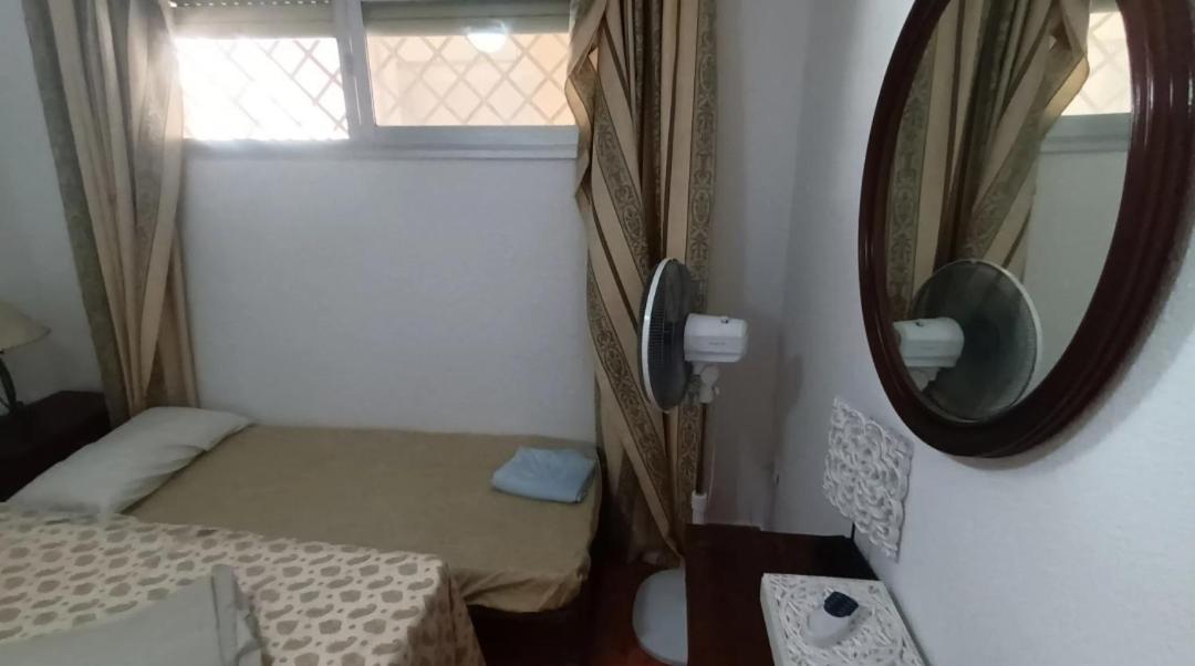 Apartamento Acapulco Luxe Piso 3 En 1A Linea Playa Poniente Benidorm Top Vistas Al Mar Espectaculares Y De Luxe Con Acceso A Piscina Y Garaje Privado Luaran gambar